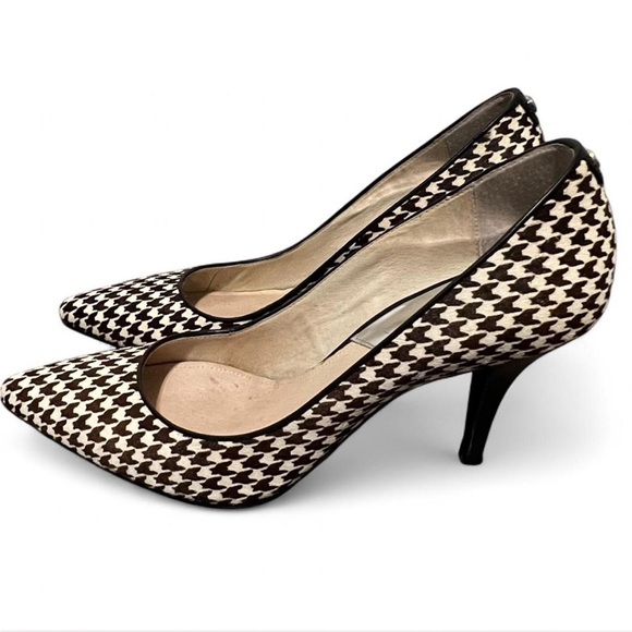 Michael Kors Shoes - Michael Kors Dorthy Flex Houndstooth Black and White Calf Hair Heels. Size 8.5M